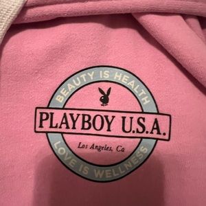 CROP PLAYBOY HOODIE